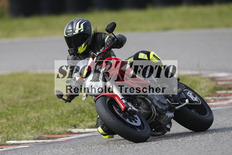 /Archiv-2024/17 01.05.2024 Speer Racing ADR/Schnuppertraining